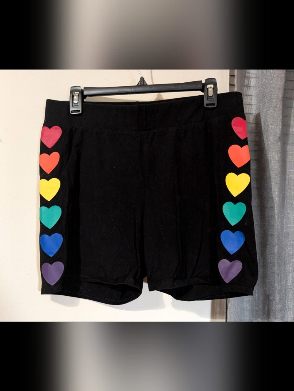 Torrid Rainbow Heart Pride Bike Shorts Size 2